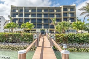 10 Tampa Place, Marco Island, FL 34135 - MLS#226015506