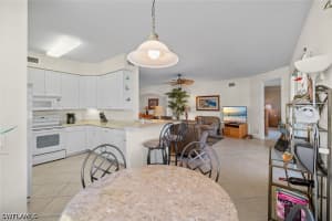 3924 Forest Glen Boulevard, Naples, FL 34114 - MLS#226015509