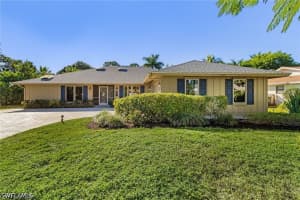 2377 Kings Lake Boulevard, Naples, FL 34112 - MLS#226015546