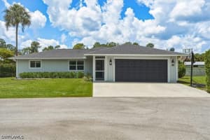 631 5th Street, Naples, FL 34117 - MLS#226015575