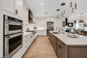 16336 Corsica Way, Naples, FL 34110 - MLS#226015580