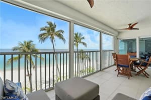 9517 Gulf Shore Drive, Naples, FL 34108 - MLS#226015587