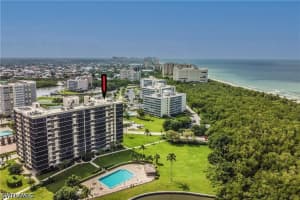 11 Bluebill Avenue, Naples, FL 34108 - MLS#226015606