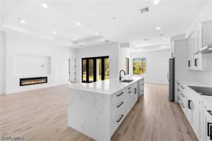 3342 70th Avenue, Naples, FL 34120 - MLS#226015626