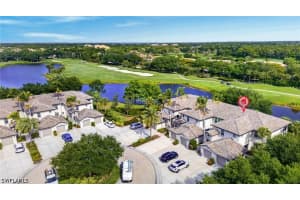 8251 Southern Hills Ct 203, Estero