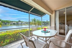 367 Dover Pl 1002, Naples