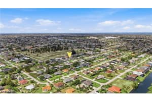1214 29th Terrace, Cape Coral, FL 33914 - MLS#226015684