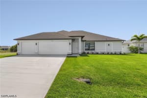 3302 8th Place, Cape Coral, FL 33914 - MLS#226015739