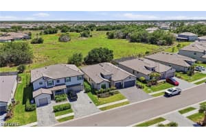 10896 Timber Creek Drive, Fort Myers, FL 33913 - MLS#226015749