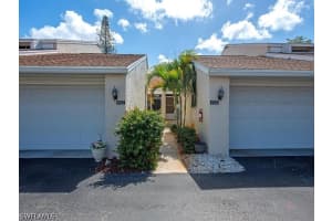 406 Bristle Cone Ln 4, Naples