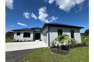 4263 18th Ave Se, Naples