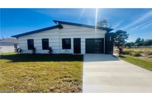 3905 23rd Street, Fort Myers, FL 33976 - MLS#226015851