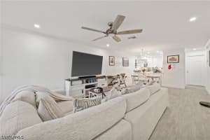 55 EMERALD WOODS Drive, Naples, FL 34108 - MLS#226015856