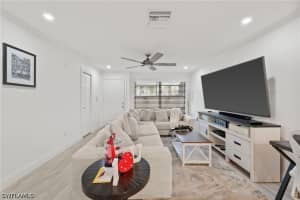 55 EMERALD WOODS Drive, Naples, FL 34108 - MLS#226015856