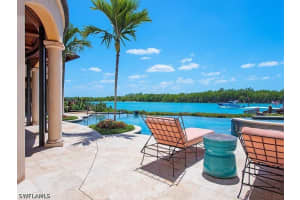 840 Admiralty Parade E, Naples