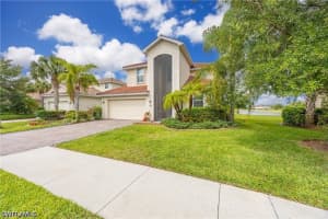 2446 Heydon Circle, Naples, FL 34120 - MLS#226015913