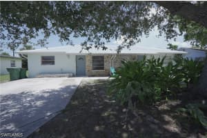 1195 Alhambra Circle, Naples, FL 34103 - MLS#226015919