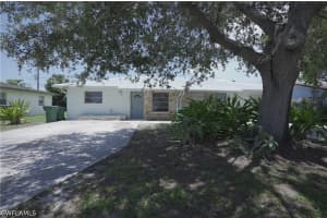 1195 Alhambra Circle, Naples, FL 34103 - MLS#226015919