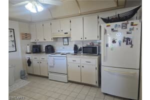 4472 30th Place, Naples, FL 34116 - MLS#226015921