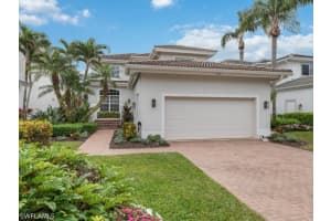 3868 Clipper Cove Dr, Naples