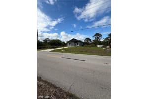 404 17th Street, Lehigh Acres, FL 33972 - MLS#226015962