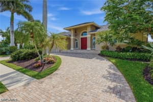 1741 Wavecrest Court, Marco Island, FL 34145 - MLS#226015973