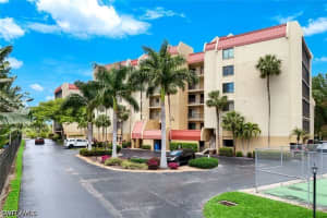 7119 Lakeridge View Court, Fort Myers, FL 33907 - MLS#226015987