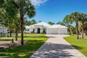 709 15th Street, Naples, FL 34117 - MLS#226015988