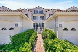 8420 Excalibur Circle, Naples, FL 34108 - MLS#226015994