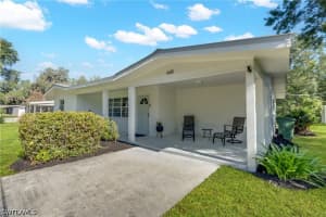 440 6th Avenue, Labelle, FL 33935 - MLS#226016005