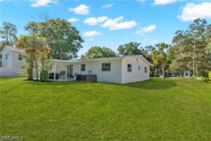 440 6th Avenue, Labelle, FL 33935 - MLS#226016005
