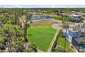 2969 Coco Lakes lot 59 Drive, Naples, FL 34105 - MLS#226016019