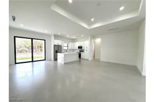 4283 10th Street, Naples, FL 34120 - MLS#226016022