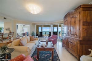 4021 Gulf Shore Boulevard, Naples, FL 34103 - MLS#226016027