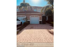 9620 Roundstone Cir, Fort Myers