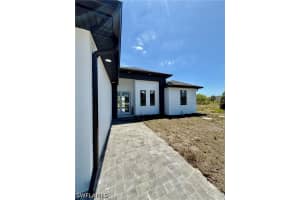 830 Wolverine Street, Lehigh Acres, FL 33974 - MLS#226016048