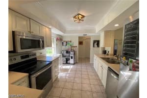 5121 Teak Wood Drive, Naples, FL 34119 - MLS#226016072