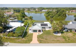 2401 Lakeview Drive, Lehigh Acres, FL 33936 - MLS#226016075