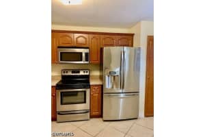 729 Landover Ct 103, Naples