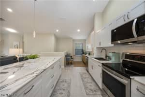 290 Emerald Bay Circle, Naples, FL 34110 - MLS#226016122