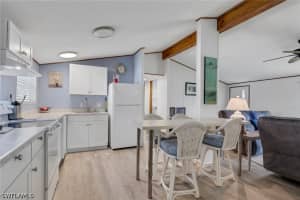 220 Ocean Reef Ln 129, Naples