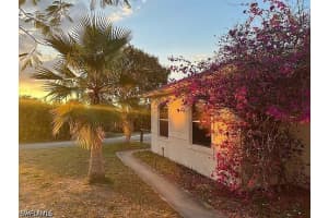 10551 Deal Road, North Fort Myers, FL 33917 - MLS#226016224