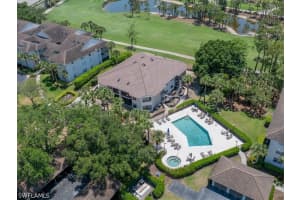 792 Eagle Creek Dr 101, Naples