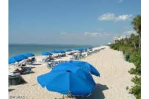 100 Lambiance Cir 1-101, Naples