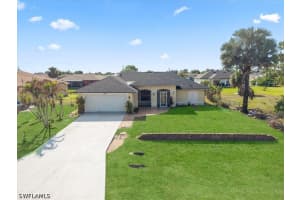 1019 Angelo Avenue, Lehigh Acres, FL 33971 - MLS#226016247