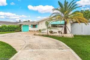 1589 Osprey Ave, Naples