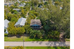 2022 Frederick Street, Naples, FL 34112 - MLS#226016258