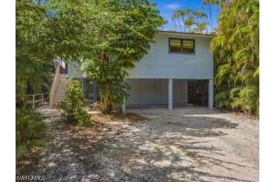 2022 Frederick Street, Naples, FL 34112 - MLS#226016258