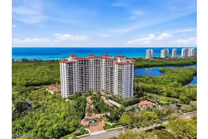 7575 Pelican Bay Boulevard, Naples, FL 34108 Sold 04/27/26