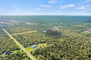 37th AVE NE, Naples, FL 34120 - MLS#226016320